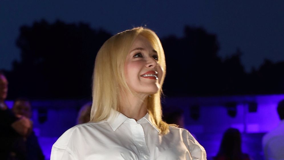 Jelena Rozga na Gibonnijevom koncertu