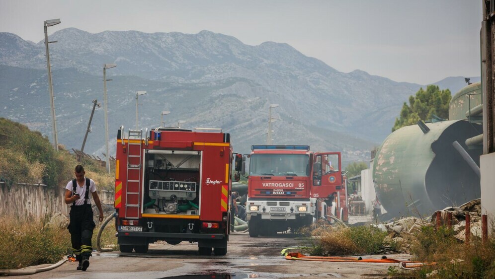 U krugu željezare u Kaštel Sućurcu izbio je požar