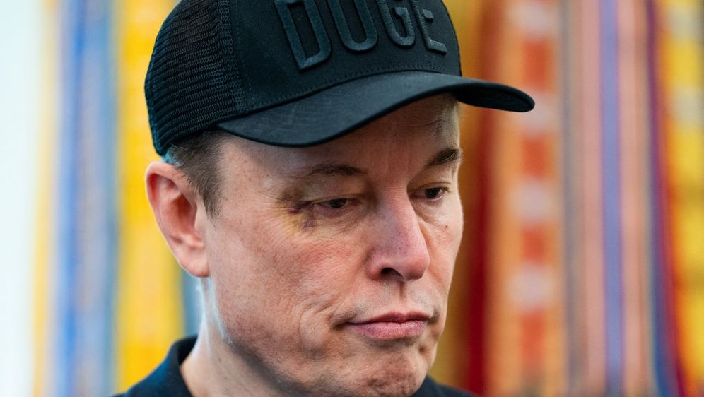Elon Musk - 3