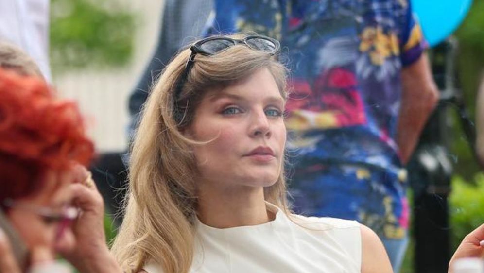 Eliška Djokićova - 1