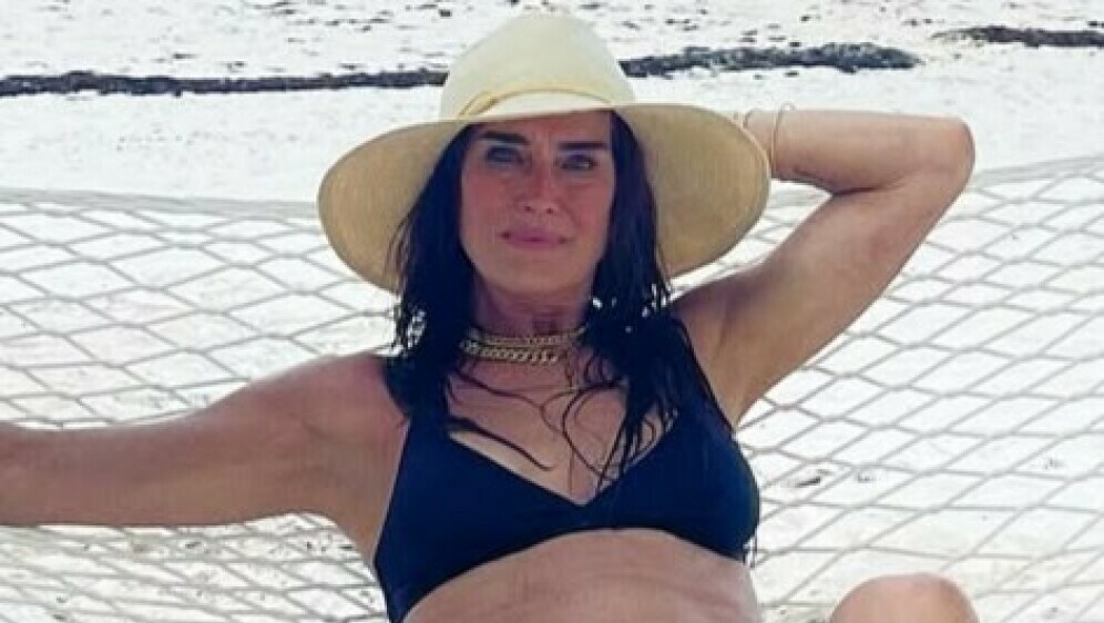 Brooke Shields - 2