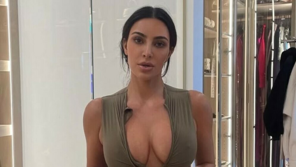 Kim Kardashian - 5
