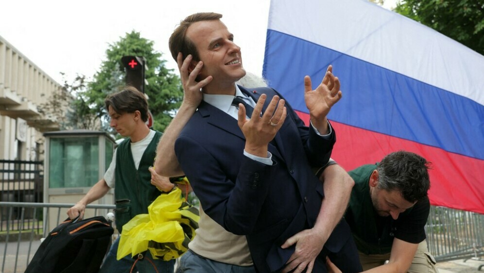 Ukradeni Macron - 6