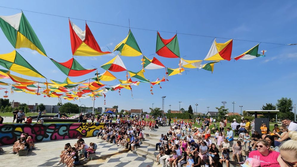 Lipanjska pozornica u Ivanić-Gradu - 1