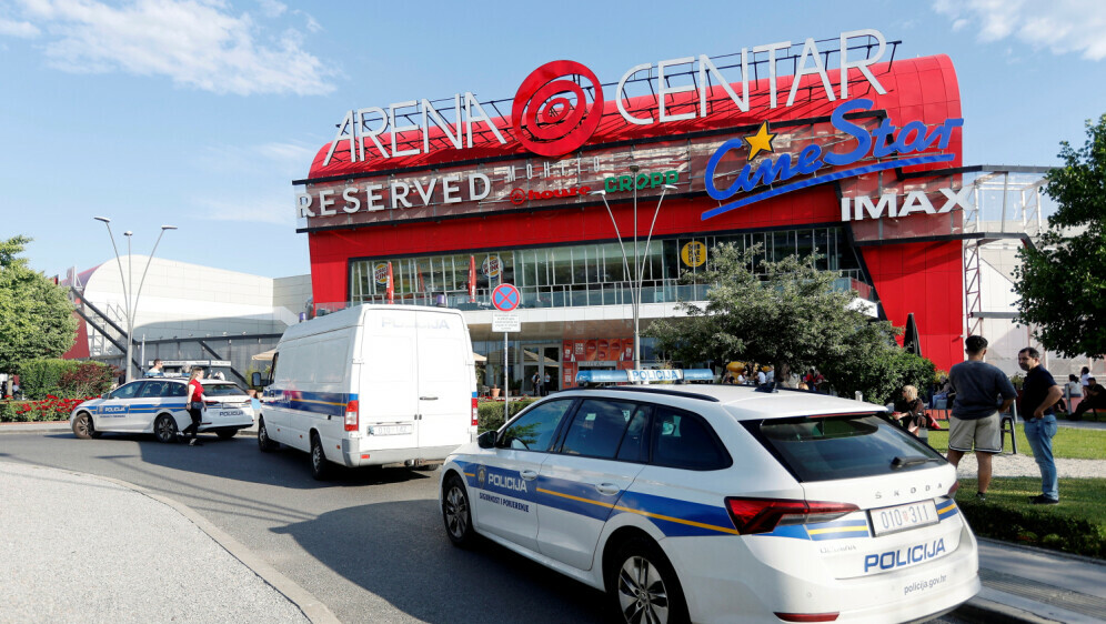 Evakuiran Arena Centar u Zagrebu - 4