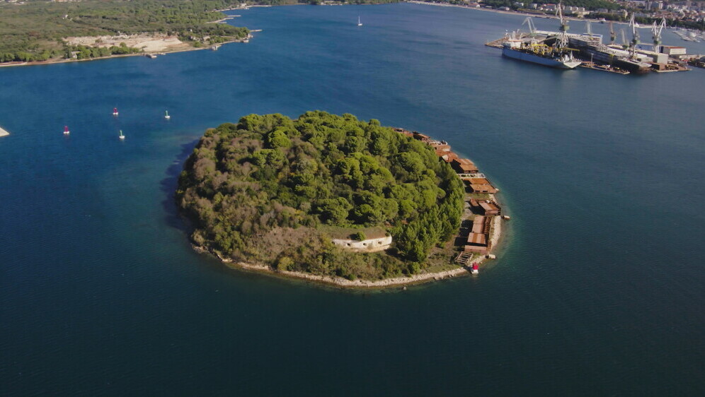 Zabranjeni pulski otok