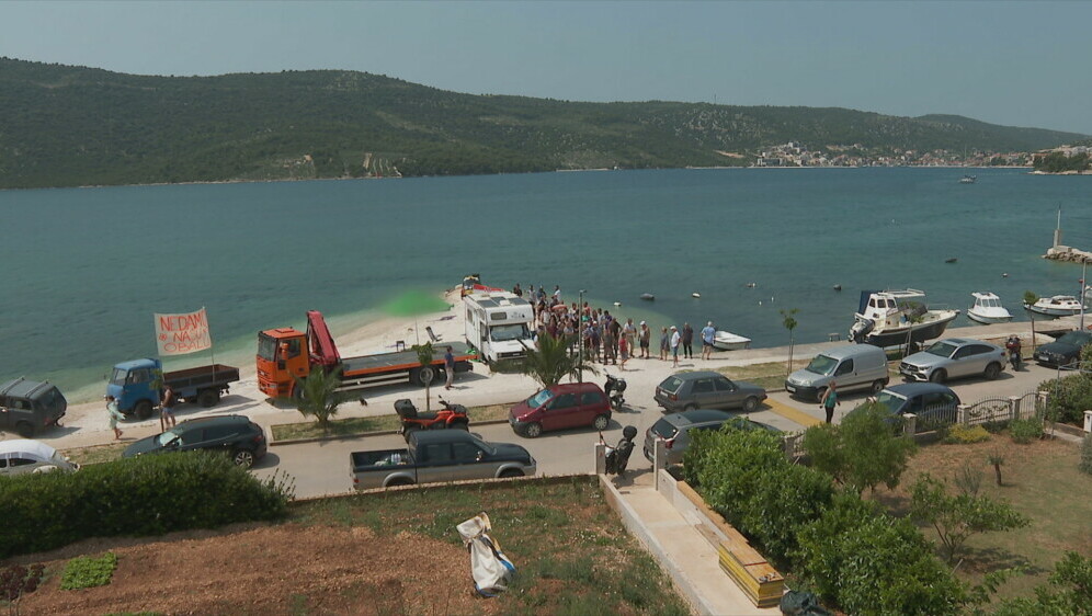Prosvjed mještana Općine Marina - 2