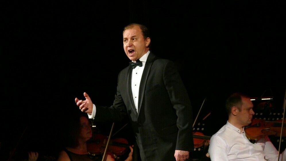 Tenor Vladislav Horaj za vrijeme nastupa u Odesi