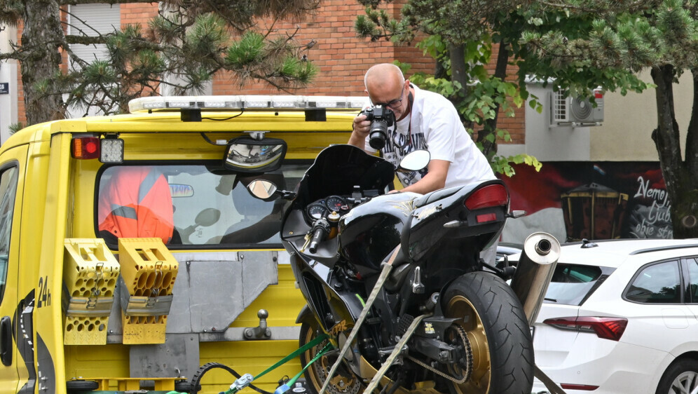 Pretres stana i zapljena motora osumnjičenog za dvostruko ubojstvo - 4