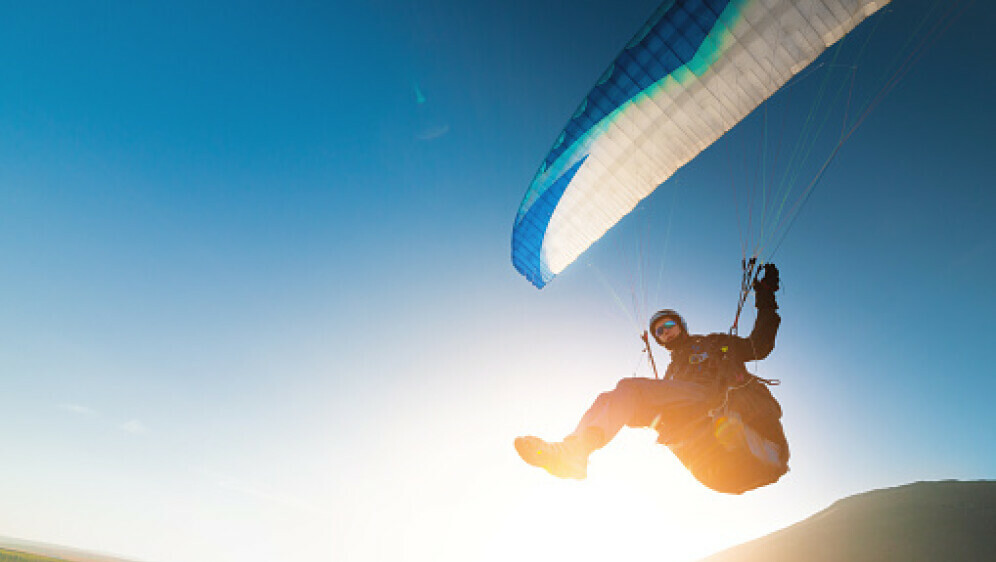 Paraglajder, ilustracija