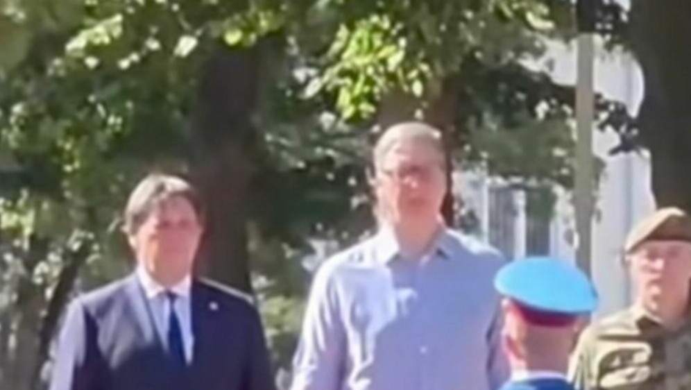 Predsjednik Srbije Aleksandar Vučić u neformalnom izdanju