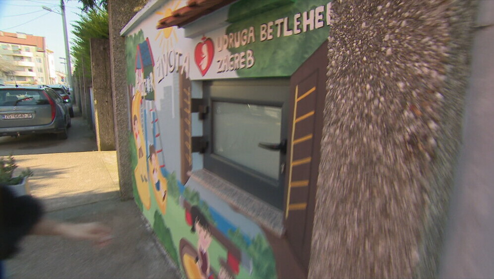 Pronađena napuštena beba