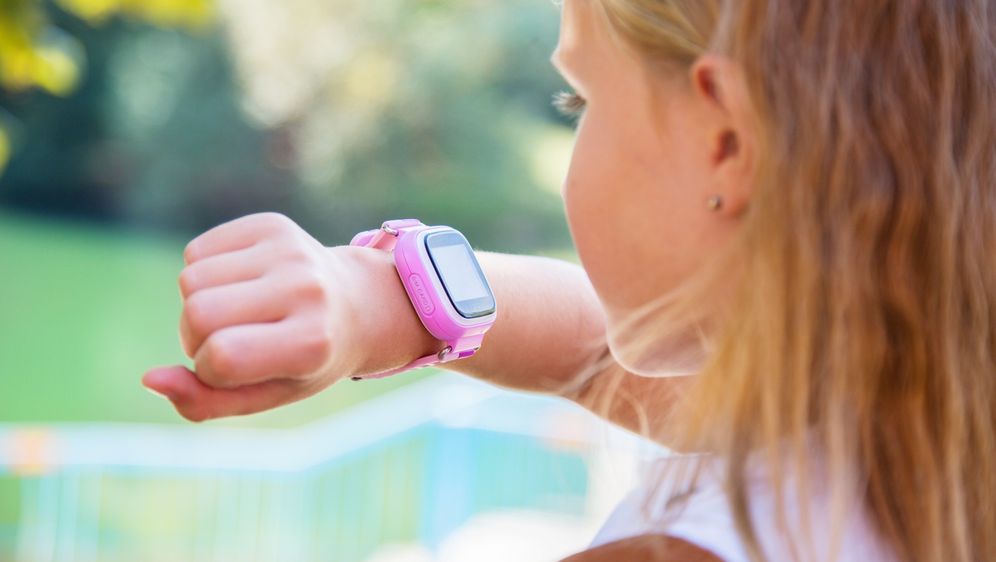 Danas je djecu moguće pratiti preko raznih pametnih uređaja