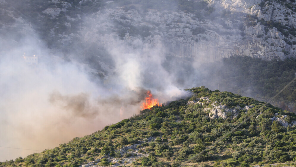 Požar iznad iznad Kaštel Sućurca