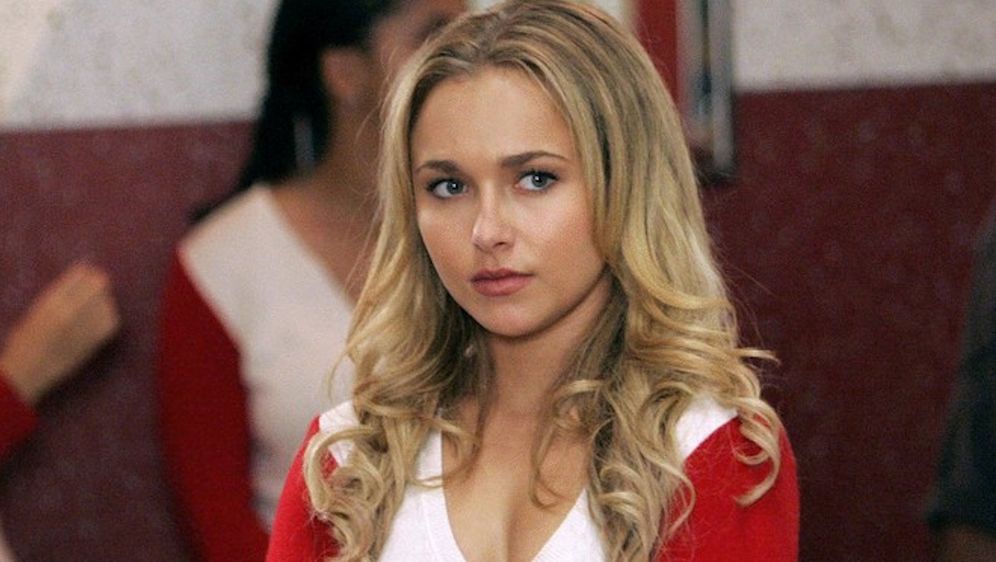 Hayden Panettiere - 1