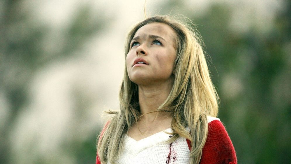Hayden Panettiere - 2