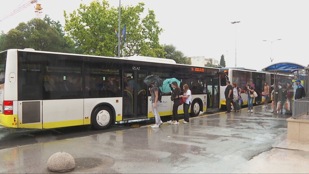 Autobus