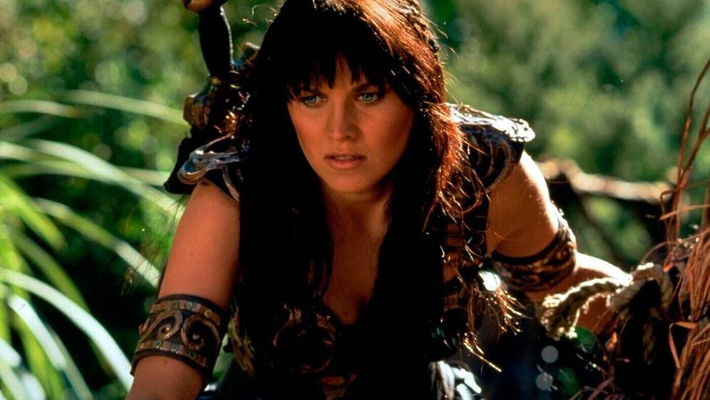 Lucy Lawless - 6