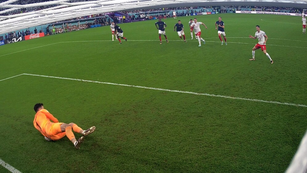 Lloris brani penal Lewandowskog