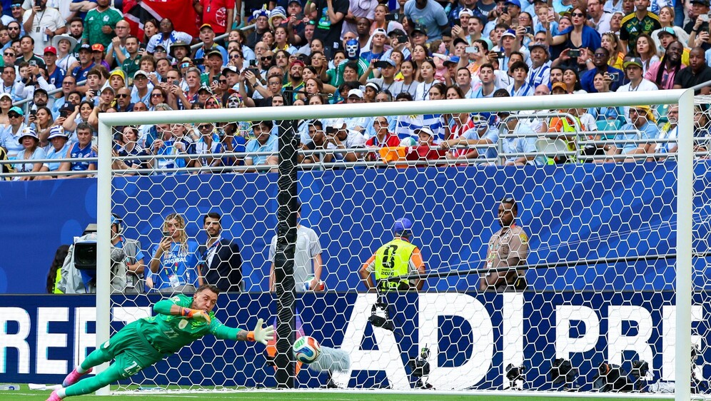 Muslera prima gol