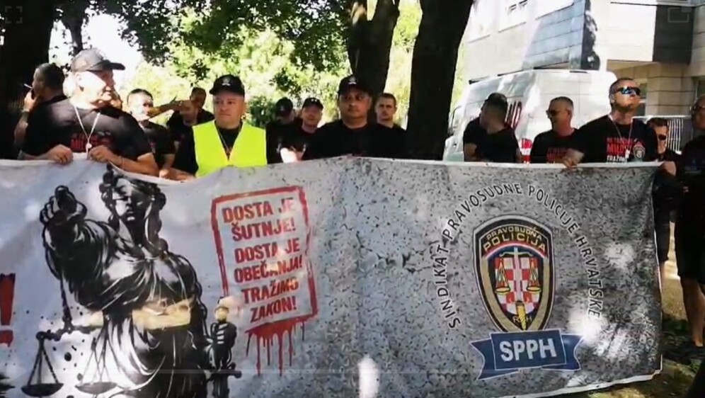 Prosvjed pravosudnih policajaca