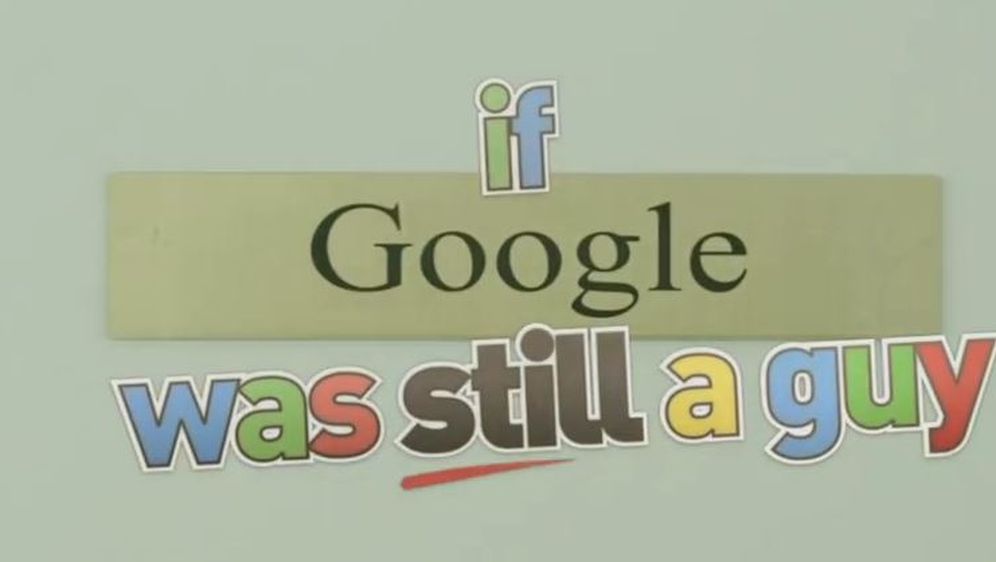 Da li bi Google doista ovako izgledao da je riječ o običnom uredskom činovniku?