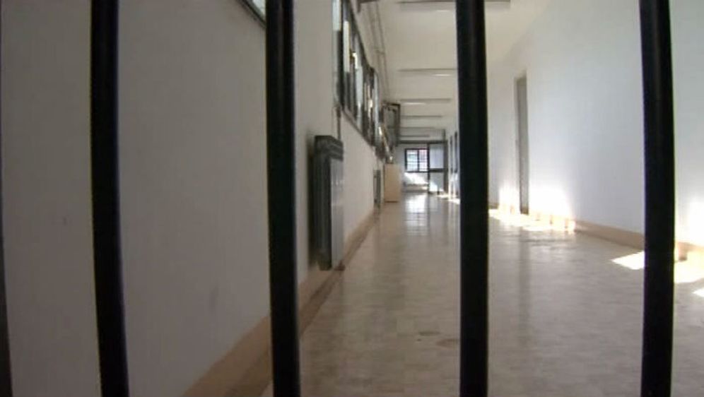 Zbog objave na Facebooku uhićen i smješten u kliniku za psihijatriju