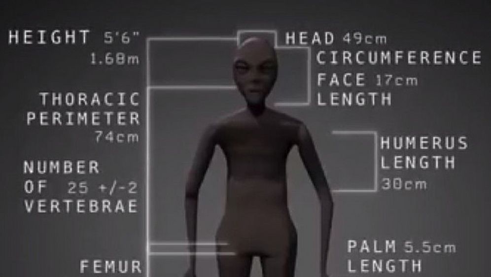Izvanzemaljska mumija s tri prsta ima isti broj kromosoma kao ljudi, ali ne i anatomiju (Screenshot YouTube)