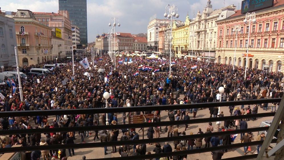 Policija ne odstupa od broja prosvjednika (Foto: Dnevnik.hr) - 1