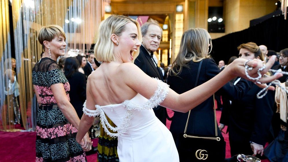 Margot Robbie i Sarie Kessler (Foto: Profimedia)