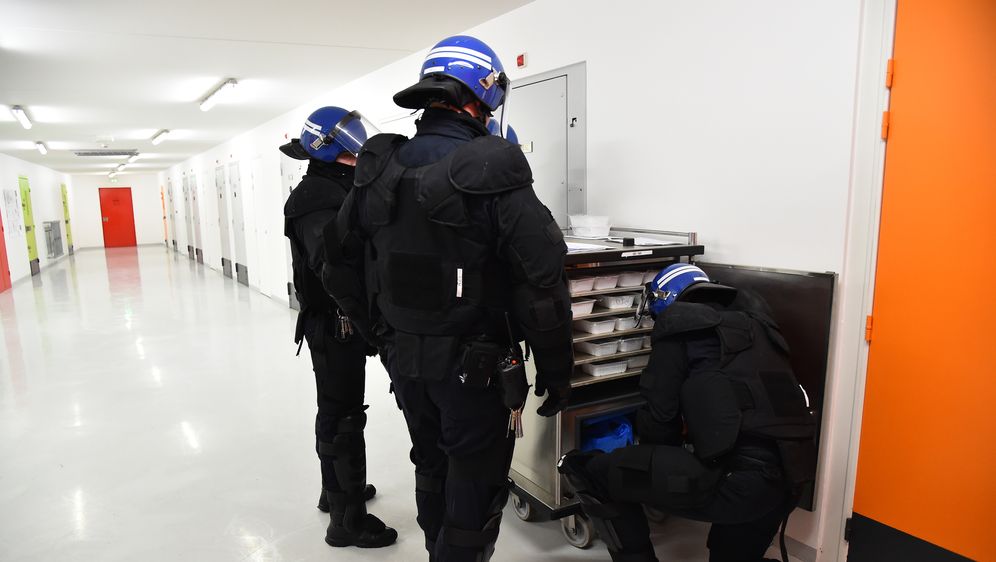 Francuska policija u zatvoru (Foto: Arhiva/AFP)