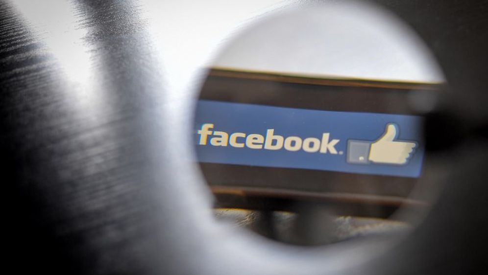 Facebook, ilustracija