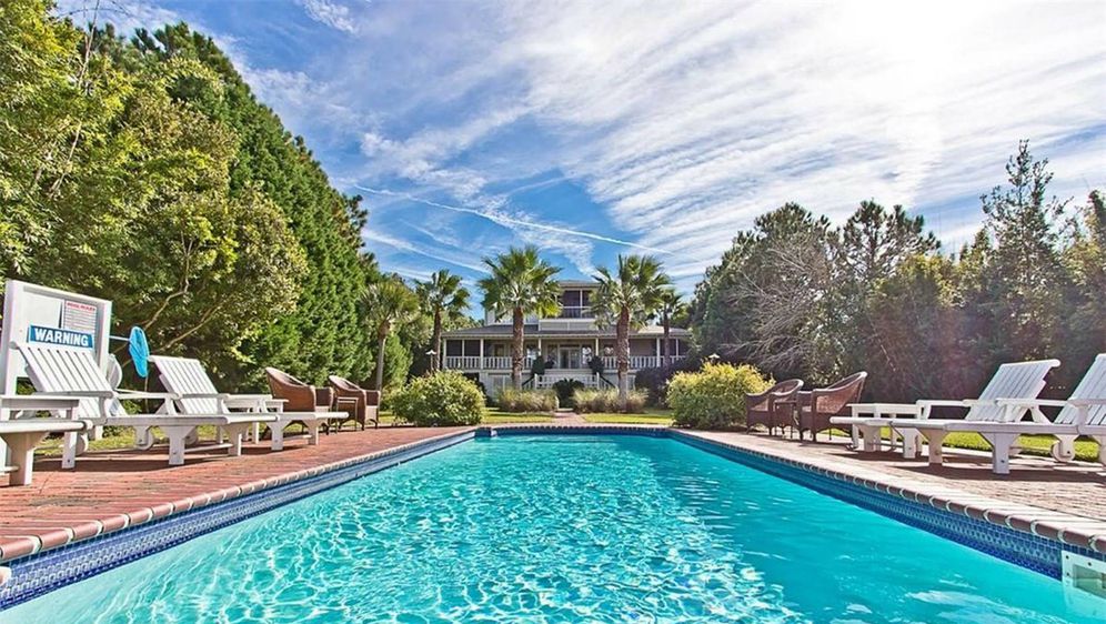 Sandra Bullock prodaje svoje dvije kuće na obali