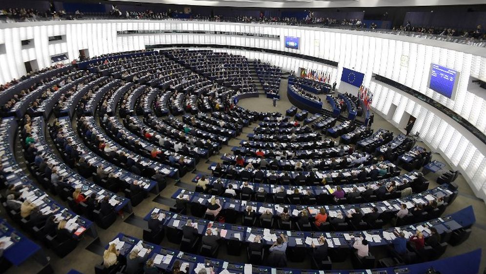 EP zatražio ravnopravan položaj hrvatskih radnika s ostalim građanima EU-a u Švicarskoj (Foto: AFP)