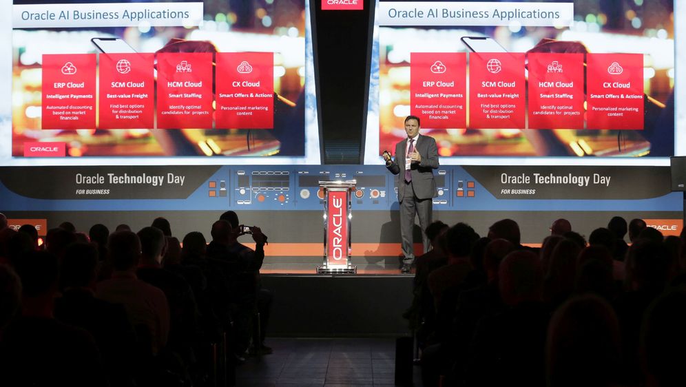Marin Tadić, Oracle