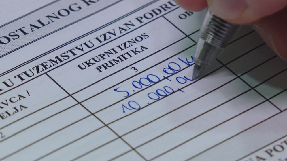 Popunjavanje poreznih papira