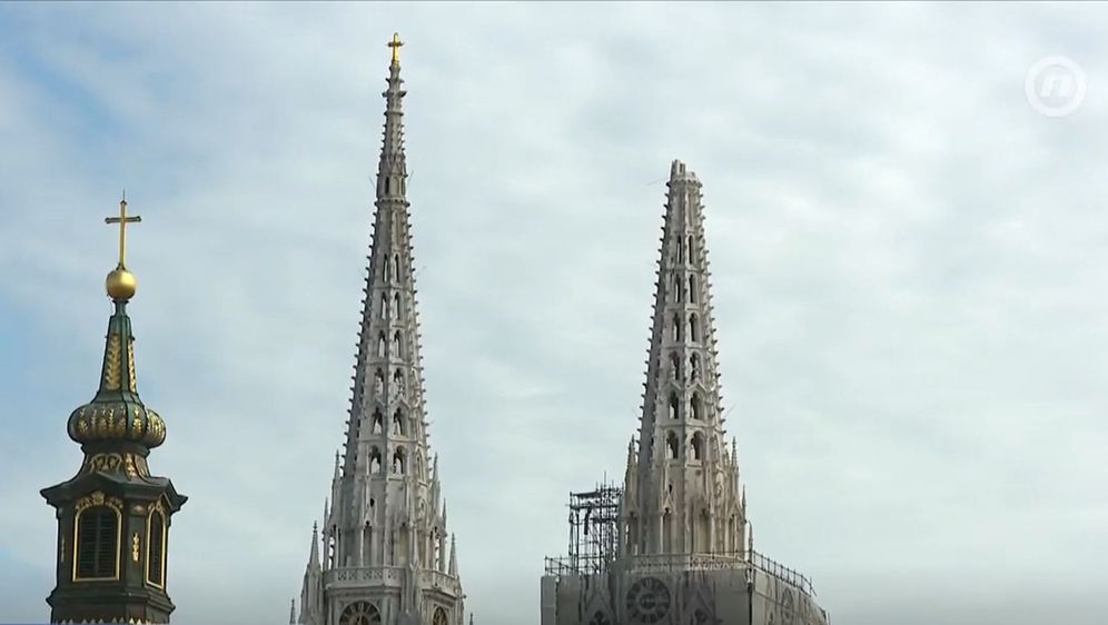 Tornjevi zagrebačke katedrale