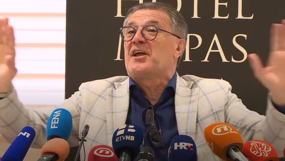 Zdravko Mamić na konferenciji za novinare u Mostaru