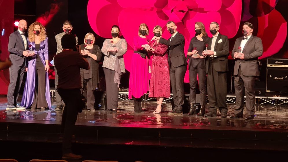 Dnevnik Nove TV osvojio Večernjakovu ružu za TV emisiju godine