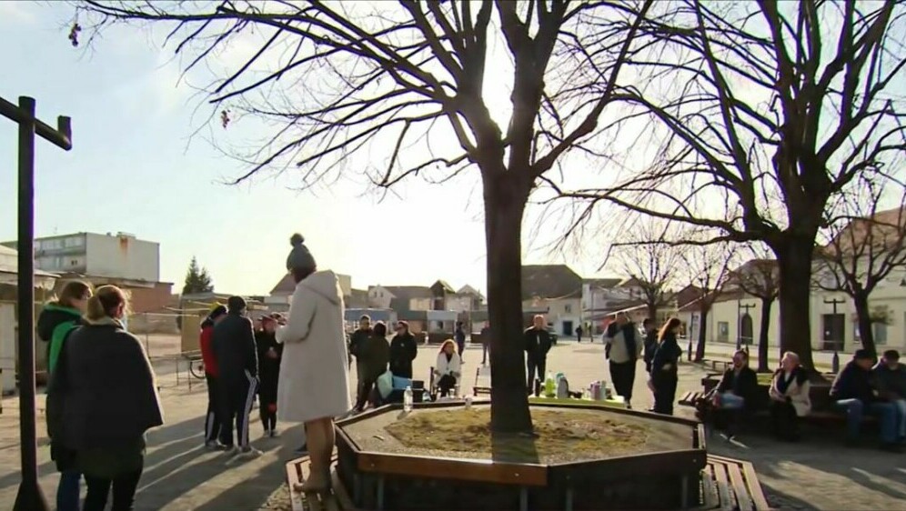 Petrinjci upozoravaju na sporu obnovu - 2