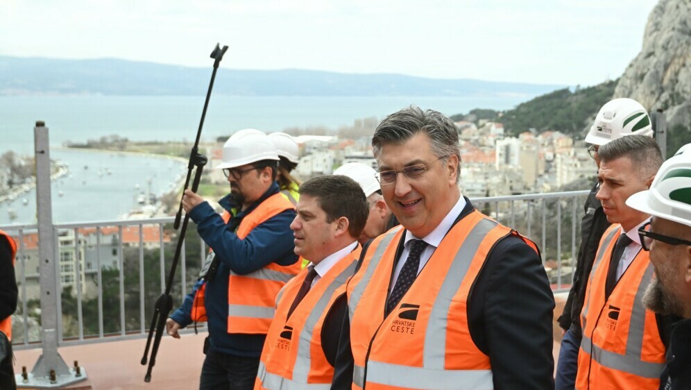 Spojen most iznad Cetine - 14