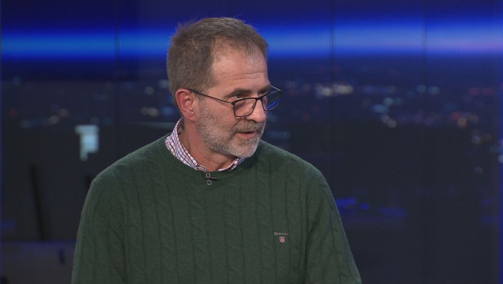 Branimir Hackenberger Kutuzović u studiju Dnevnika Nove TV - 4