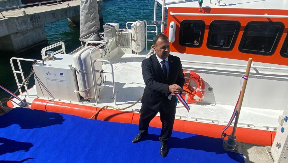 Ministar Vili Beroš na primopredaje brodice SAR 1 - 9