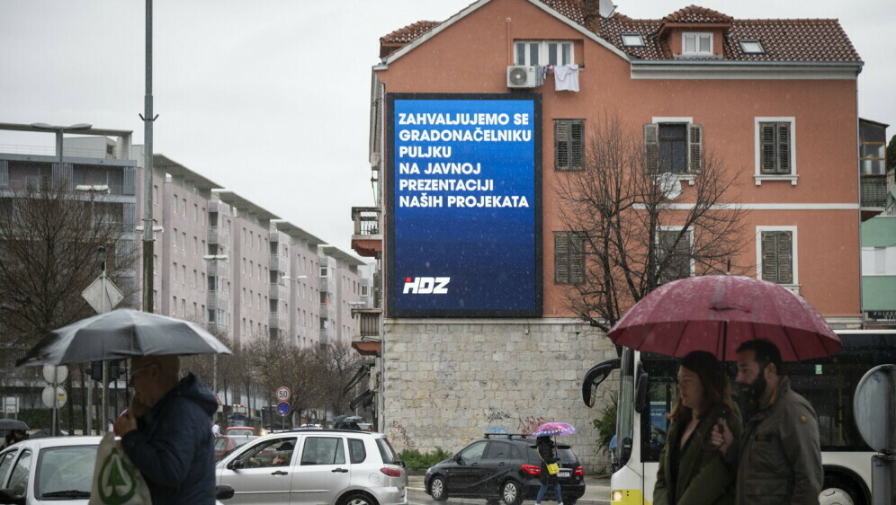 HDZ-ov plakat upućen splitskom gradonačelniku Ivici Puljku