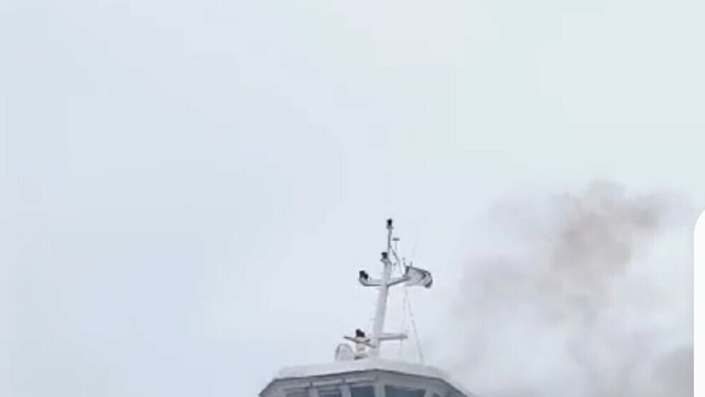 Trajekt u plamenu u Biogradu - 3