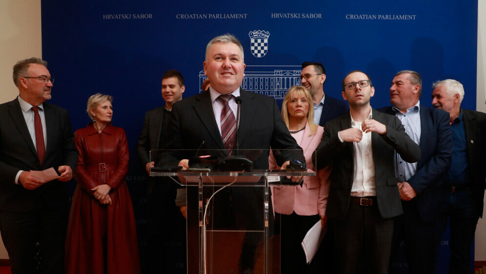 Željko Lenart napustio HSS