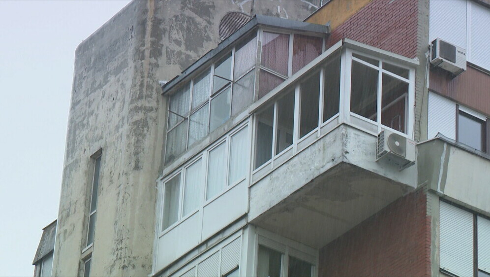 Zatvoreni balkon