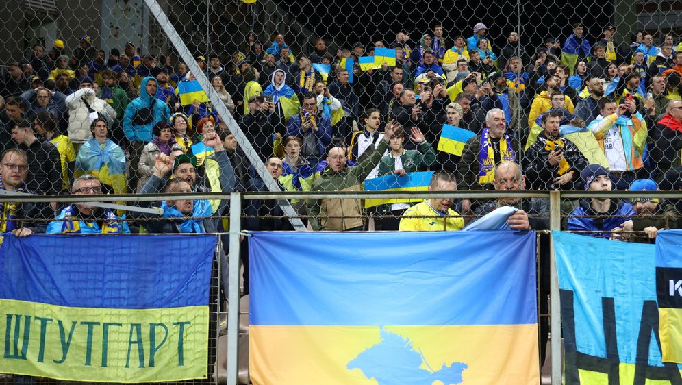 Navijači Ukrajine u Zenici