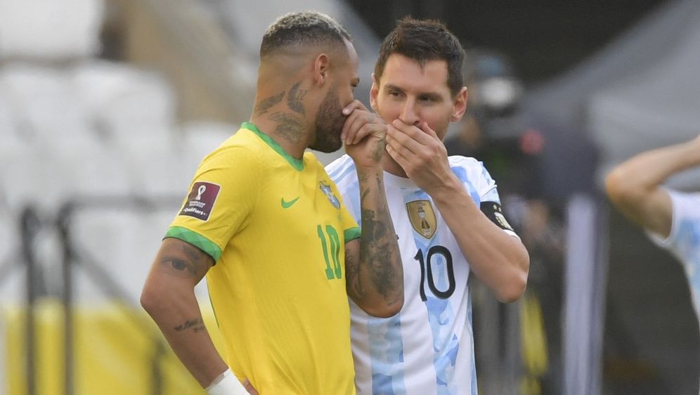 Neymar i Lionel Messi u dresovima Brazila i Argentine