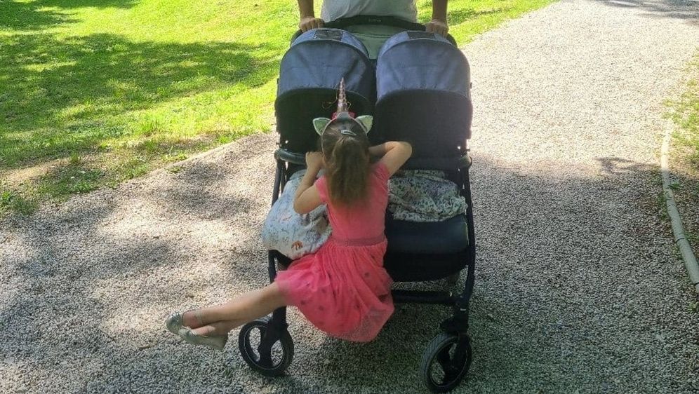 Vedran i djevojčice